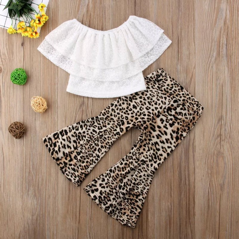 conjunto calça flare e cropped infantil